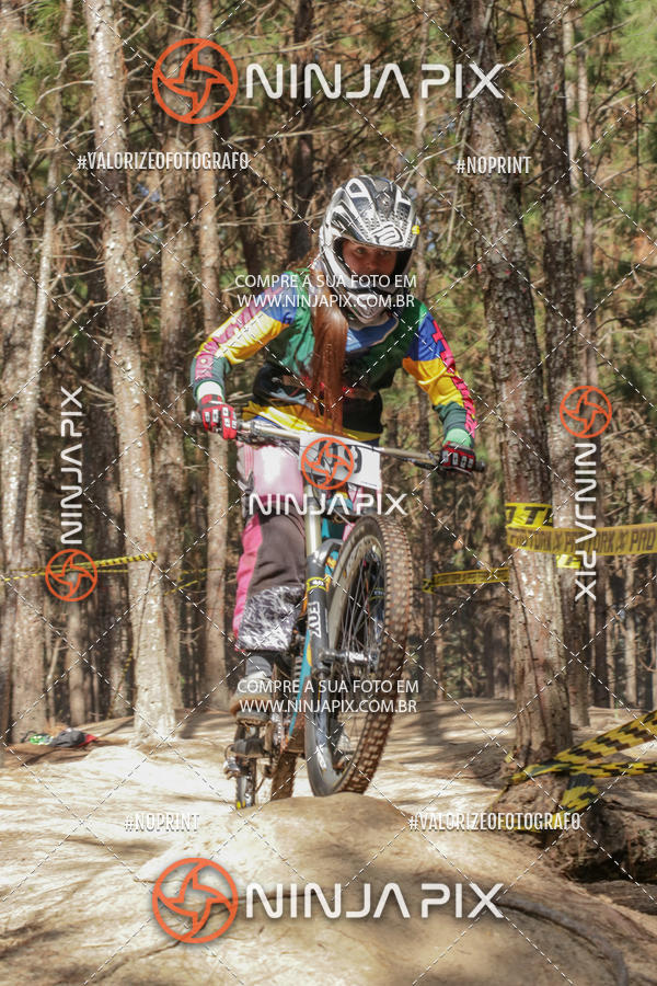 Achetez vos photos de l'vnementDownhill Pedreira sur Fotop