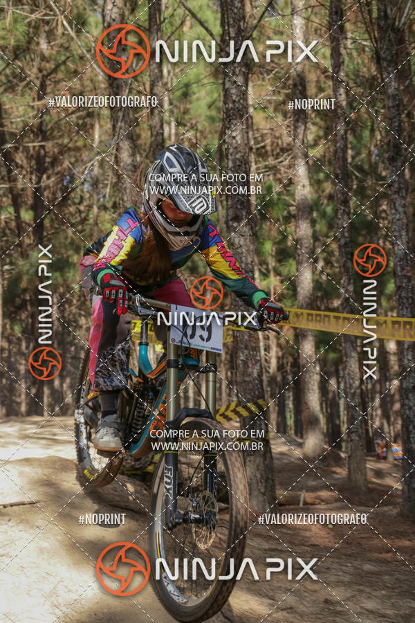 Achetez vos photos de l'vnementDownhill Pedreira sur Fotop