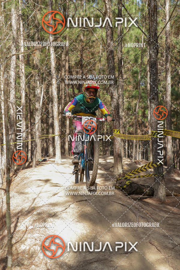 Compra tus fotos del eventoDownhill Pedreira En Fotop
