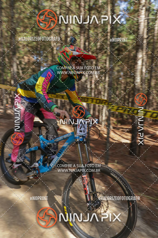 Compre suas fotos do eventoDownhill Pedreira no Fotop