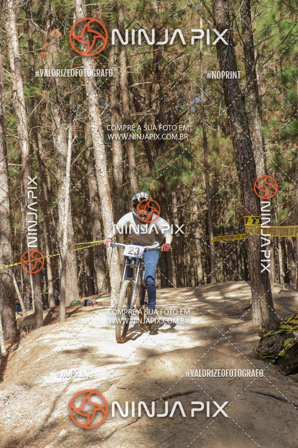 Compre suas fotos do eventoDownhill Pedreira no Fotop