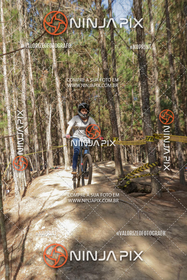 Compre suas fotos do eventoDownhill Pedreira no Fotop