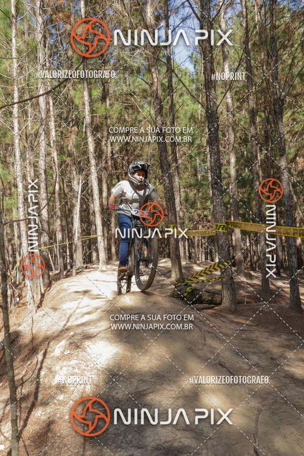 Compre suas fotos do eventoDownhill Pedreira no Fotop