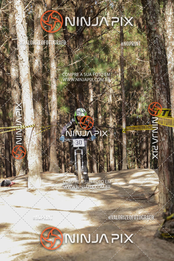 Compre suas fotos do eventoDownhill Pedreira no Fotop