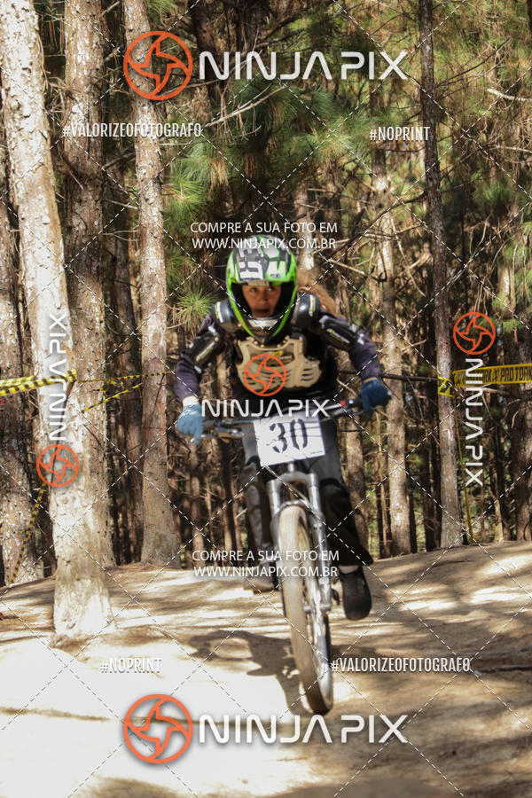 Compre suas fotos do eventoDownhill Pedreira no Fotop