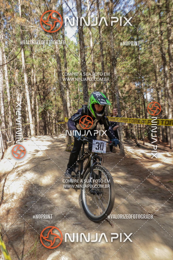 Compre suas fotos do eventoDownhill Pedreira no Fotop