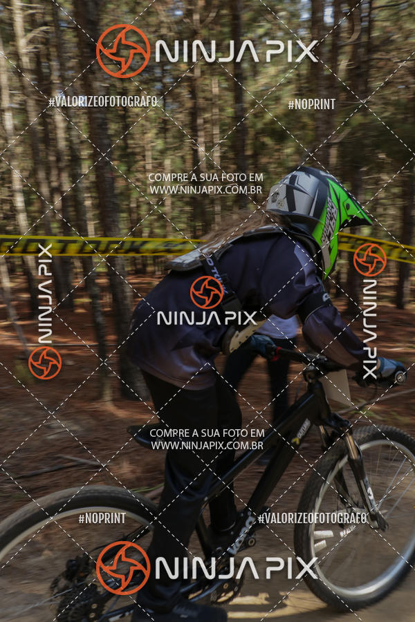 Buy your photos of the eventDownhill Pedreira on Fotop