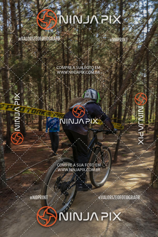 Buy your photos of the eventDownhill Pedreira on Fotop