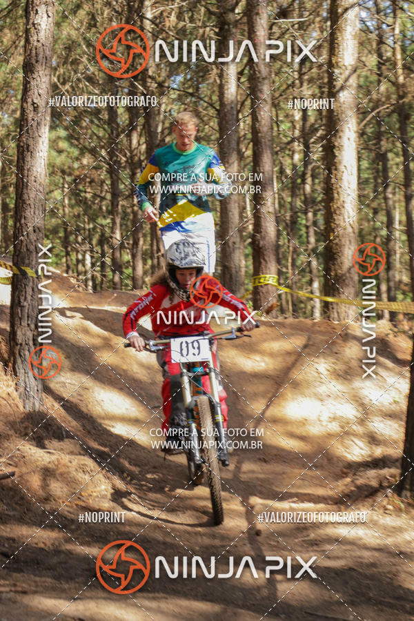 Buy your photos of the eventDownhill Pedreira on Fotop