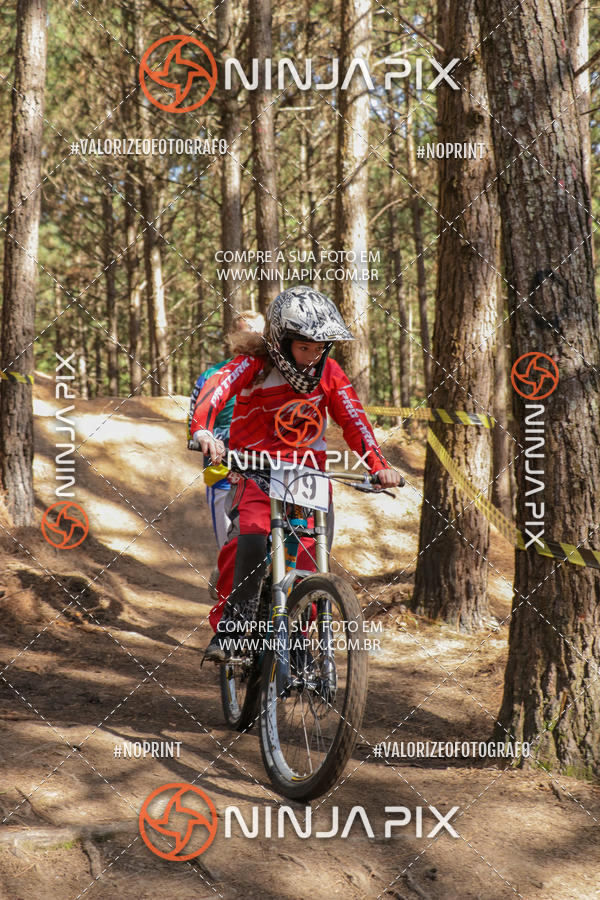 Buy your photos of the eventDownhill Pedreira on Fotop