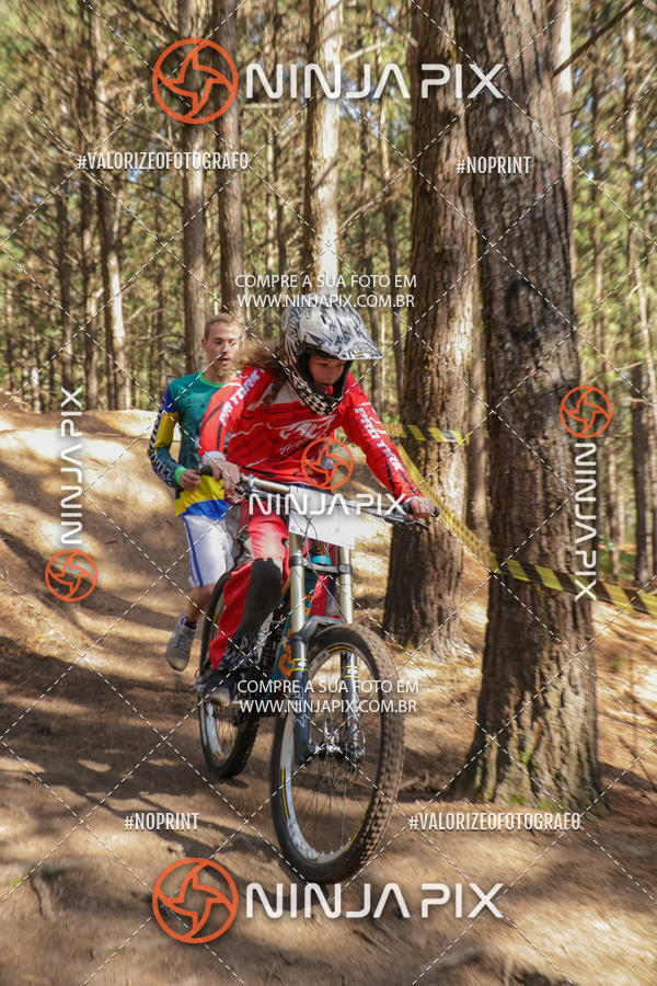 Buy your photos of the eventDownhill Pedreira on Fotop