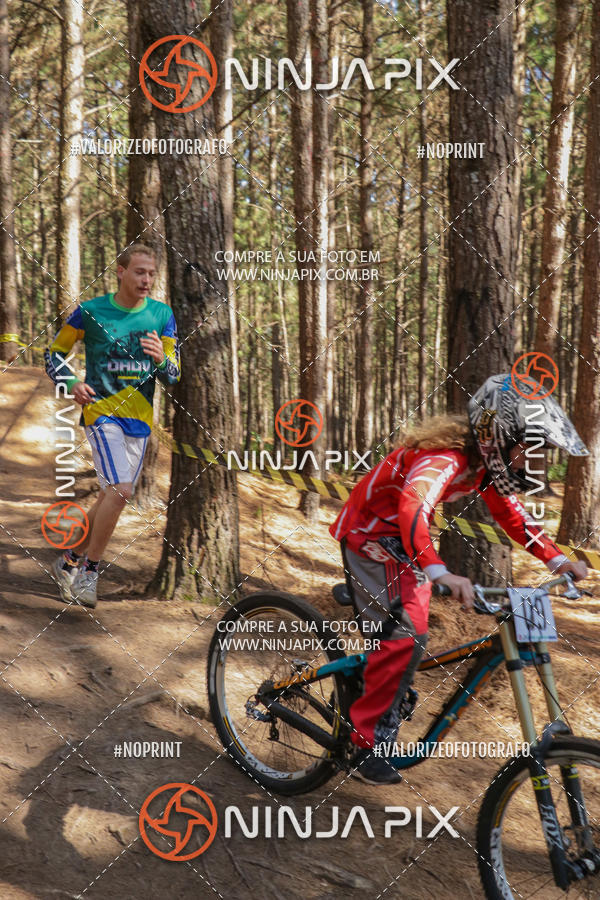 Buy your photos of the eventDownhill Pedreira on Fotop