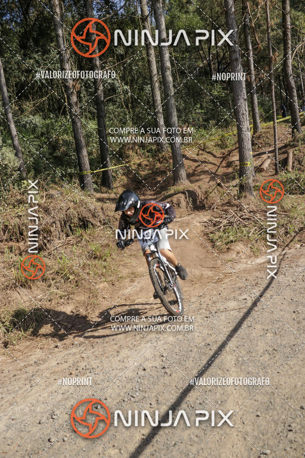 Compre as suas fotos do eventoDownhill Pedreira no Fotop