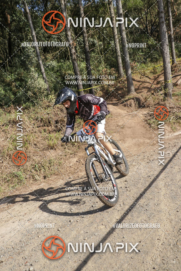 Compre as suas fotos do eventoDownhill Pedreira no Fotop