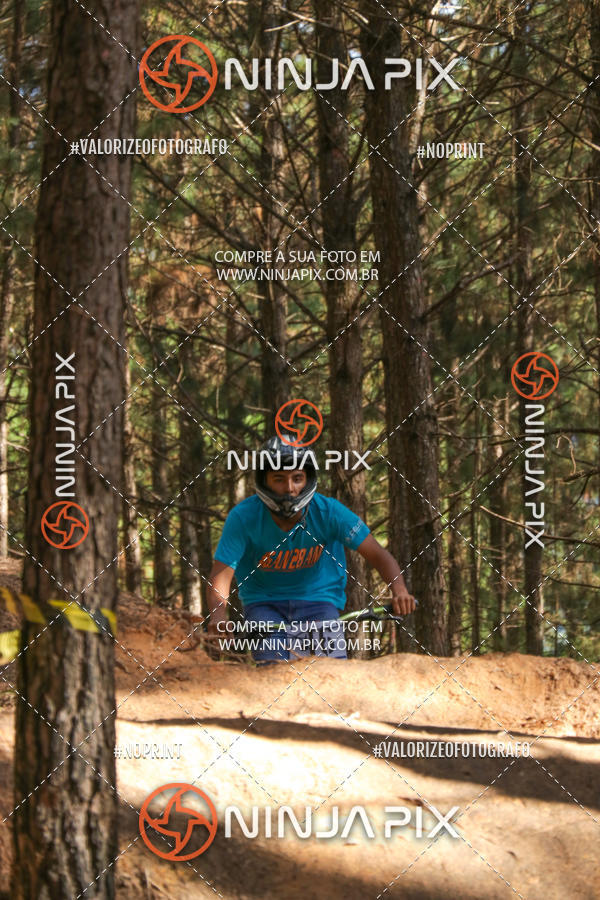 Compre as suas fotos do eventoDownhill Pedreira no Fotop