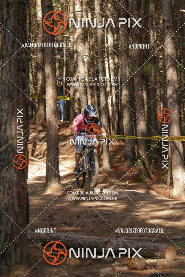 Compre as suas fotos do eventoDownhill Pedreira no Fotop