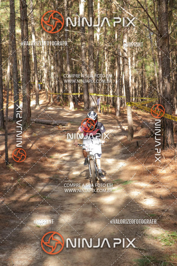 Compre as suas fotos do eventoDownhill Pedreira no Fotop