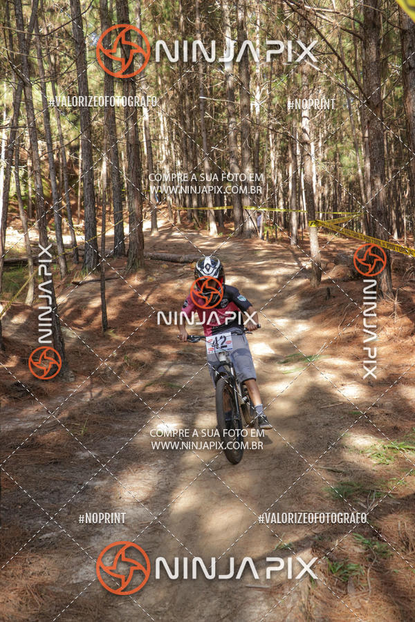 Compre as suas fotos do eventoDownhill Pedreira no Fotop