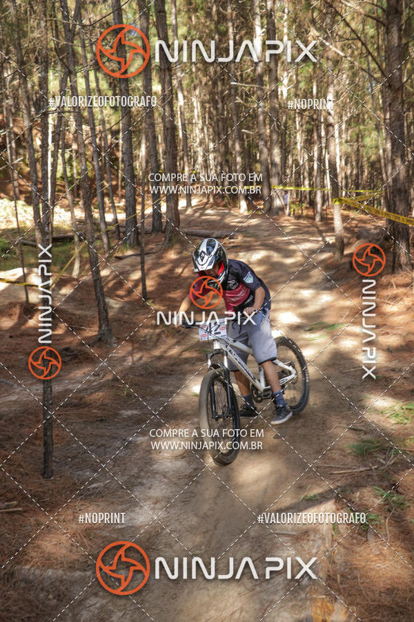 Achetez vos photos de l'vnementDownhill Pedreira sur Fotop