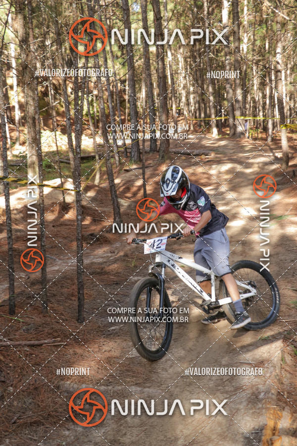 Achetez vos photos de l'vnementDownhill Pedreira sur Fotop