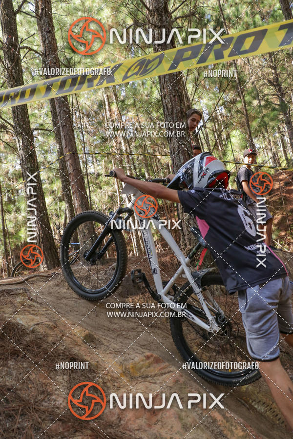 Achetez vos photos de l'vnementDownhill Pedreira sur Fotop