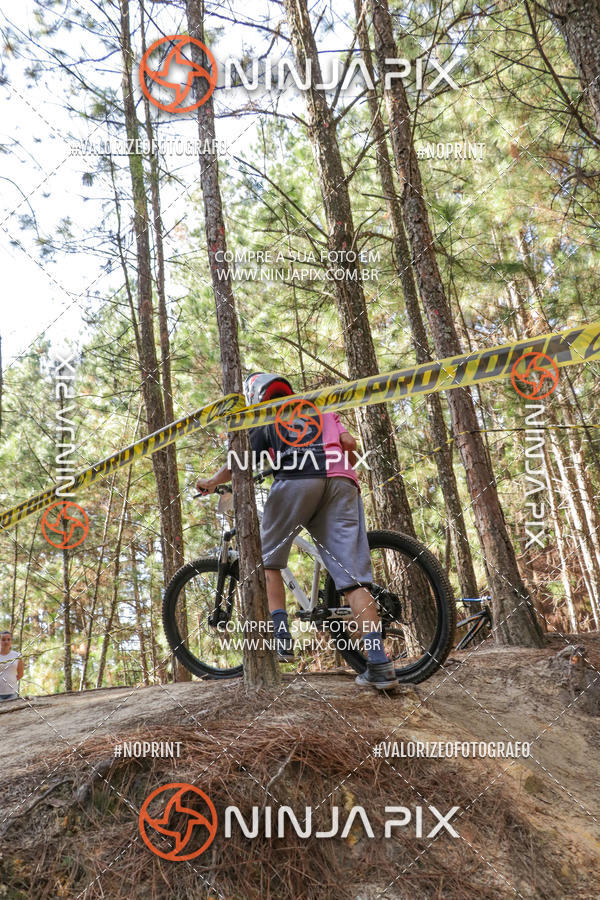 Achetez vos photos de l'vnementDownhill Pedreira sur Fotop