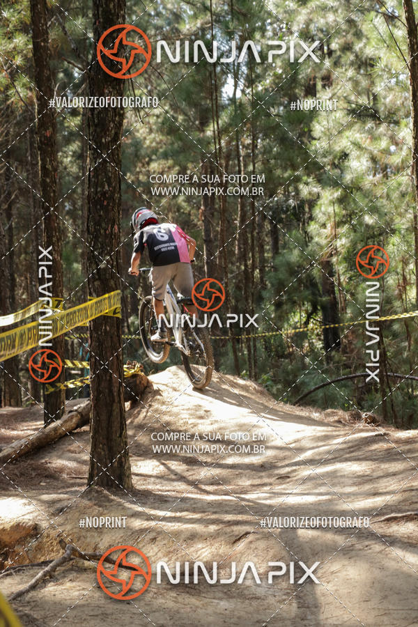 Achetez vos photos de l'vnementDownhill Pedreira sur Fotop