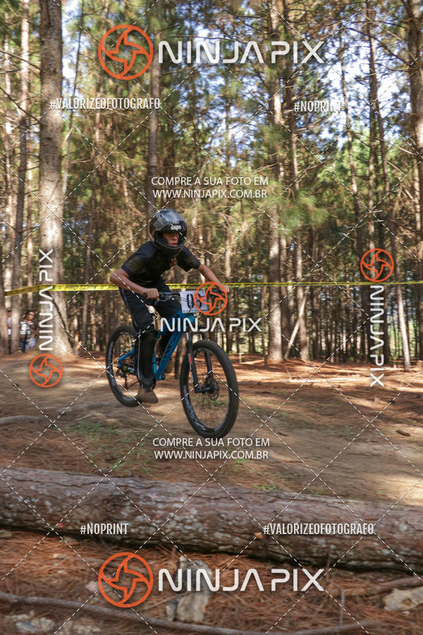 Compra tus fotos del eventoDownhill Pedreira En Fotop