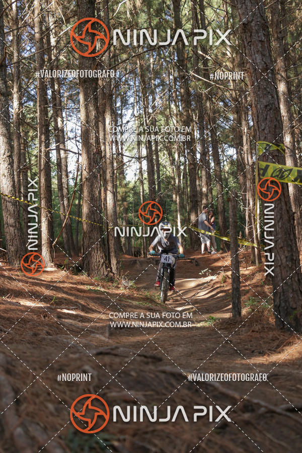 Acquista le foto dell'eventoDownhill Pedreira in Fotop