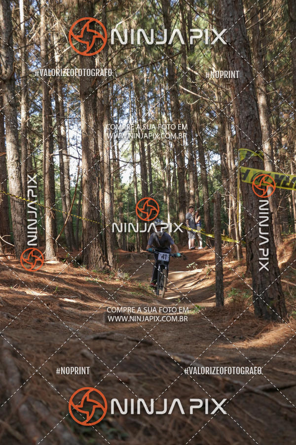 Acquista le foto dell'eventoDownhill Pedreira in Fotop