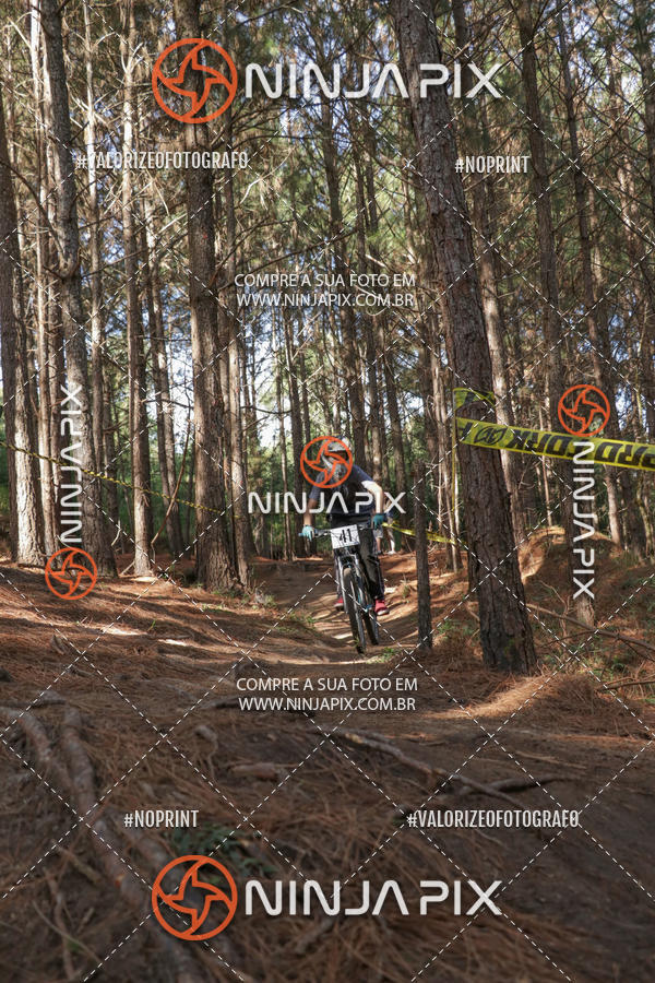 Acquista le foto dell'eventoDownhill Pedreira in Fotop