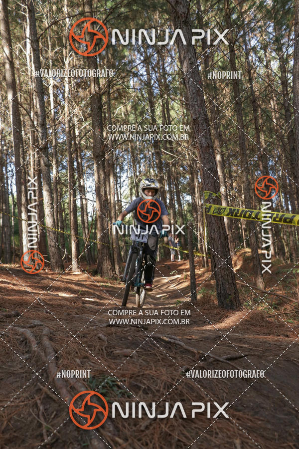 Acquista le foto dell'eventoDownhill Pedreira in Fotop