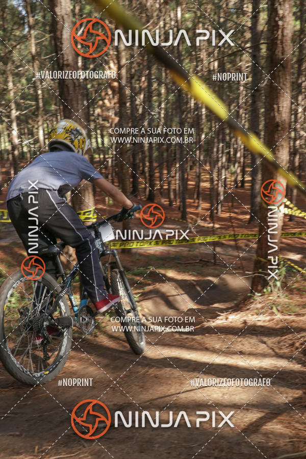 Acquista le foto dell'eventoDownhill Pedreira in Fotop