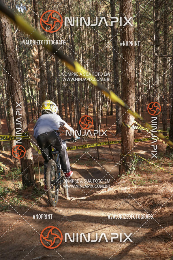 Acquista le foto dell'eventoDownhill Pedreira in Fotop