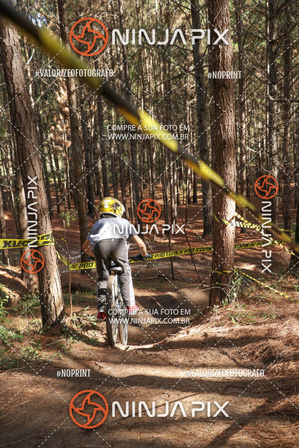 Acquista le foto dell'eventoDownhill Pedreira in Fotop