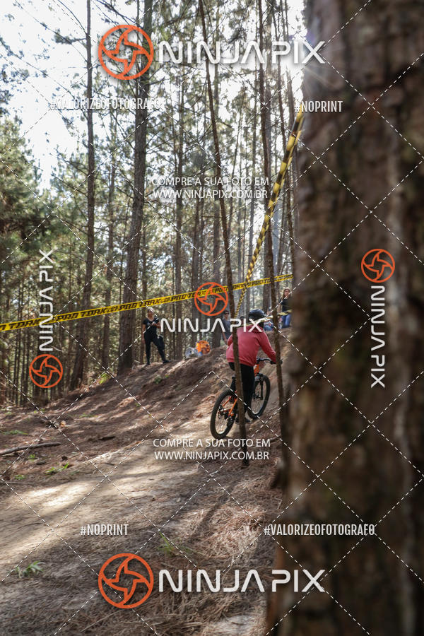 Buy your photos of the eventDownhill Pedreira on Fotop