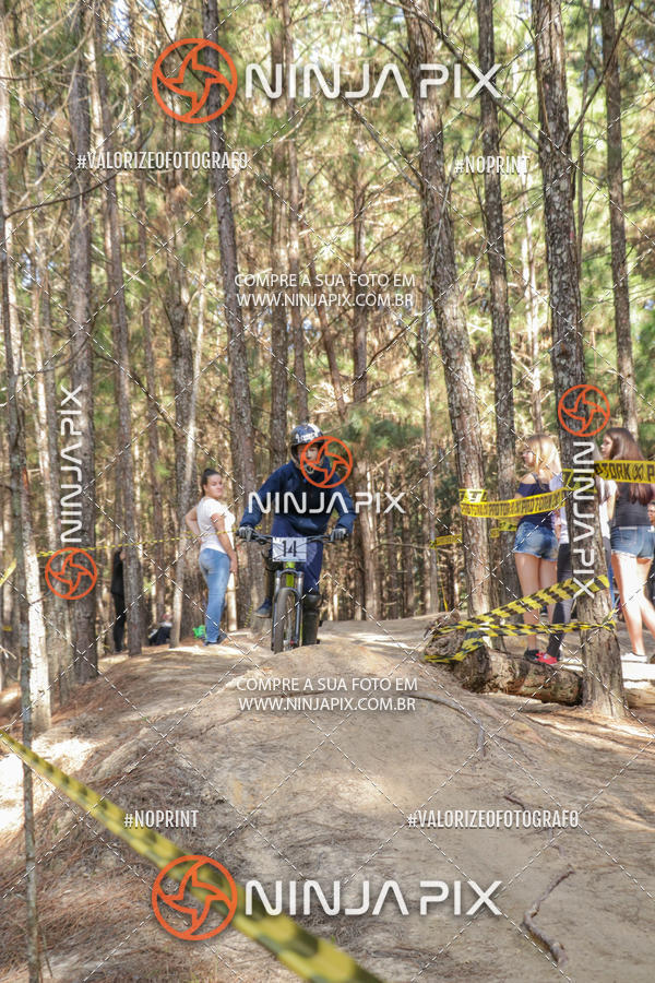 Buy your photos of the eventDownhill Pedreira on Fotop