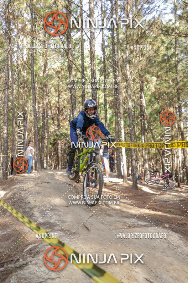 Acquista le foto dell'eventoDownhill Pedreira in Fotop