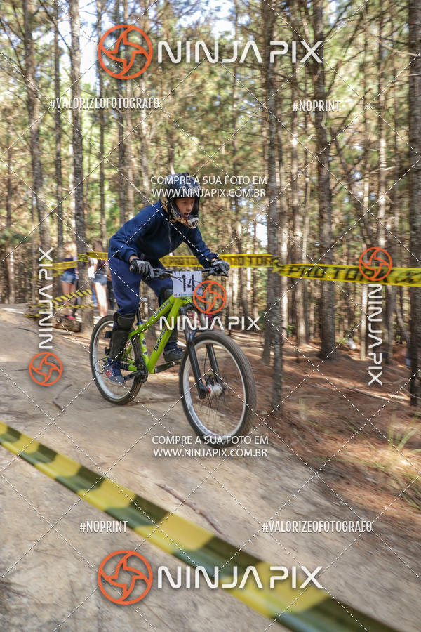 Acquista le foto dell'eventoDownhill Pedreira in Fotop