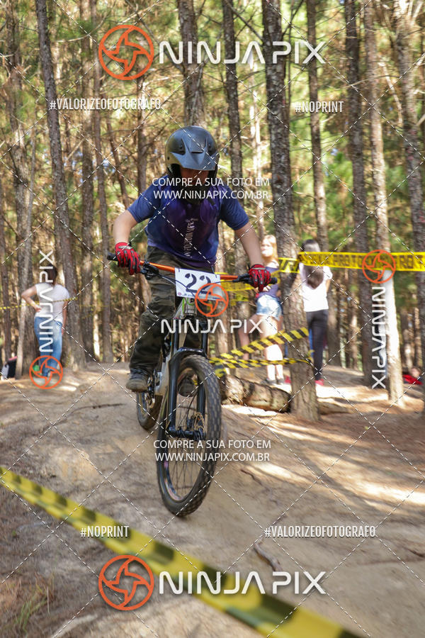 Acquista le foto dell'eventoDownhill Pedreira in Fotop