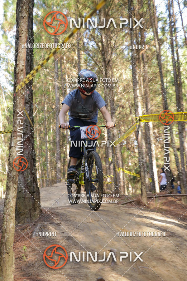 Acquista le foto dell'eventoDownhill Pedreira in Fotop