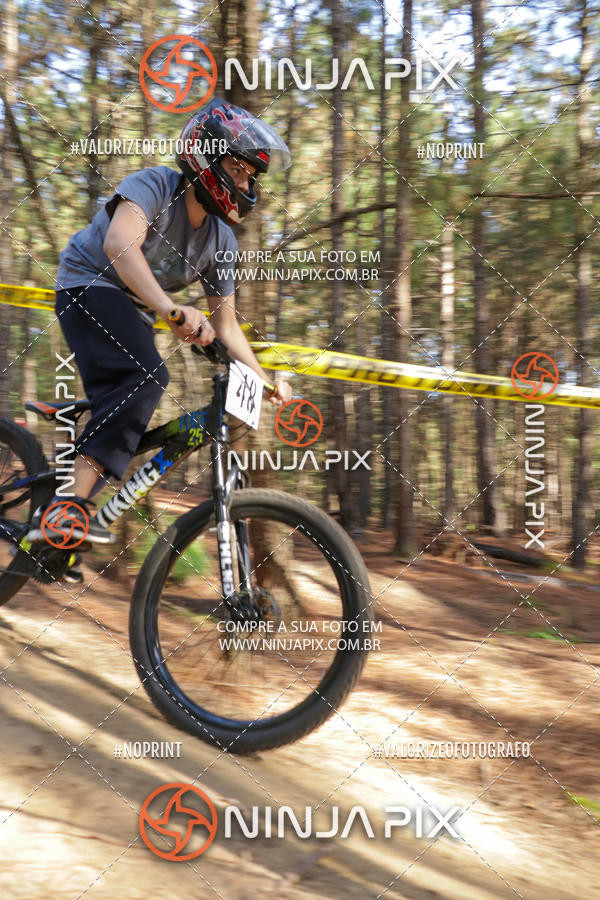 Acquista le foto dell'eventoDownhill Pedreira in Fotop
