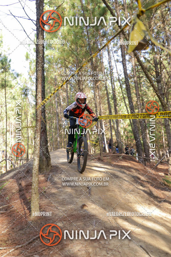 Acquista le foto dell'eventoDownhill Pedreira in Fotop