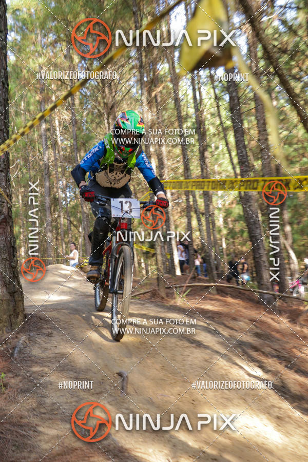 Achetez vos photos de l'vnementDownhill Pedreira sur Fotop