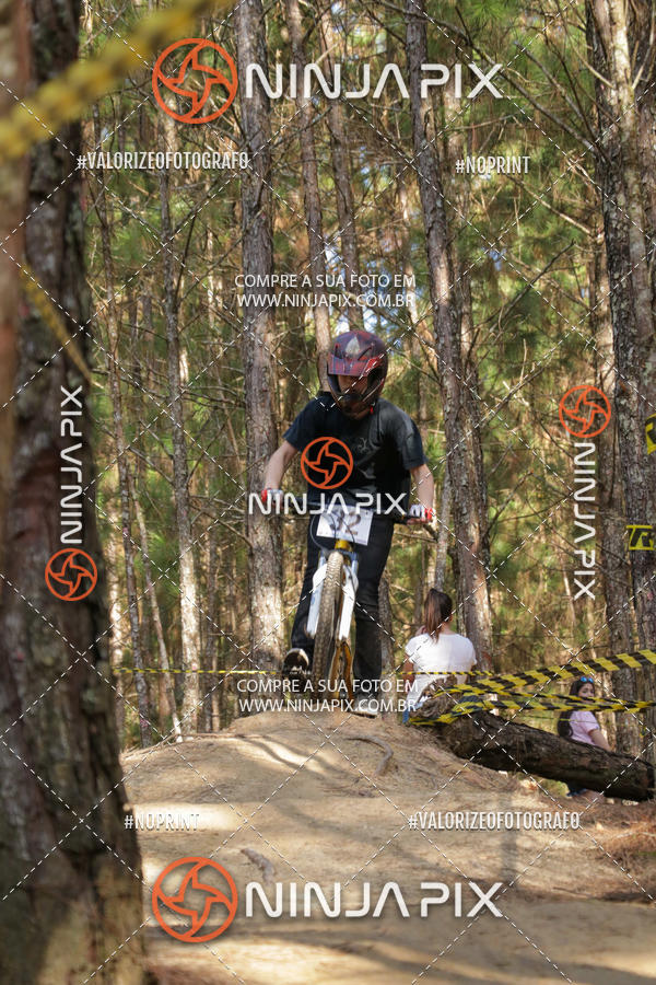 Achetez vos photos de l'vnementDownhill Pedreira sur Fotop