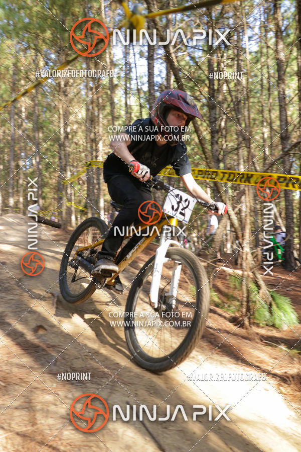 Achetez vos photos de l'vnementDownhill Pedreira sur Fotop