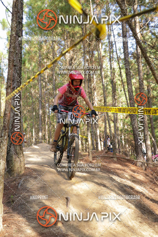 Compre suas fotos do eventoDownhill Pedreira no Fotop