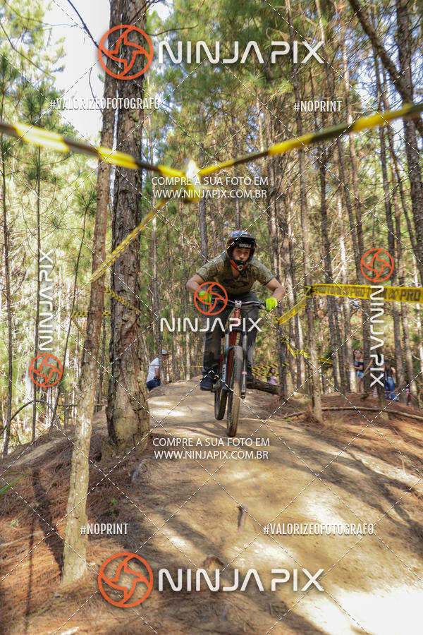 Compre suas fotos do eventoDownhill Pedreira no Fotop