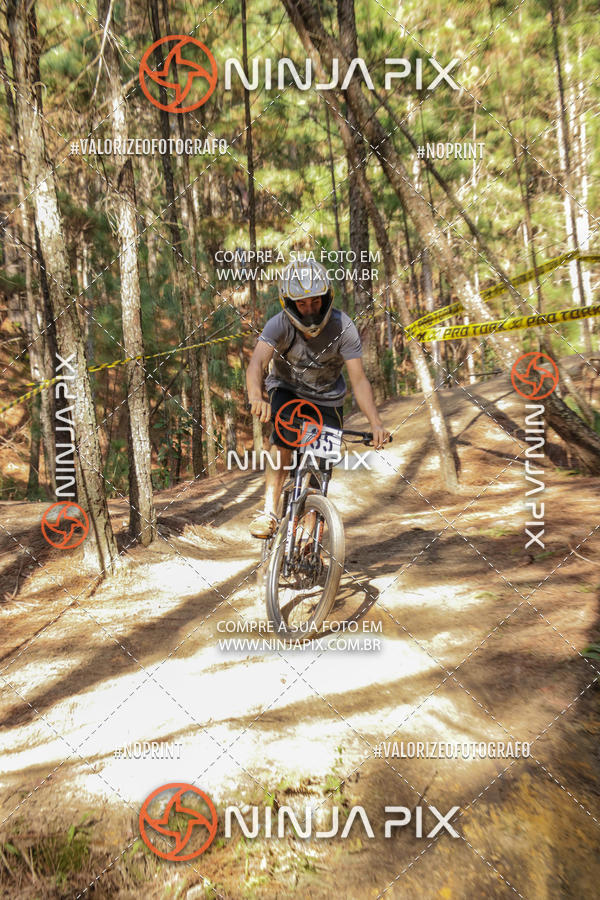 Compre suas fotos do eventoDownhill Pedreira no Fotop