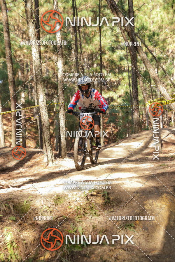 Compre suas fotos do eventoDownhill Pedreira no Fotop